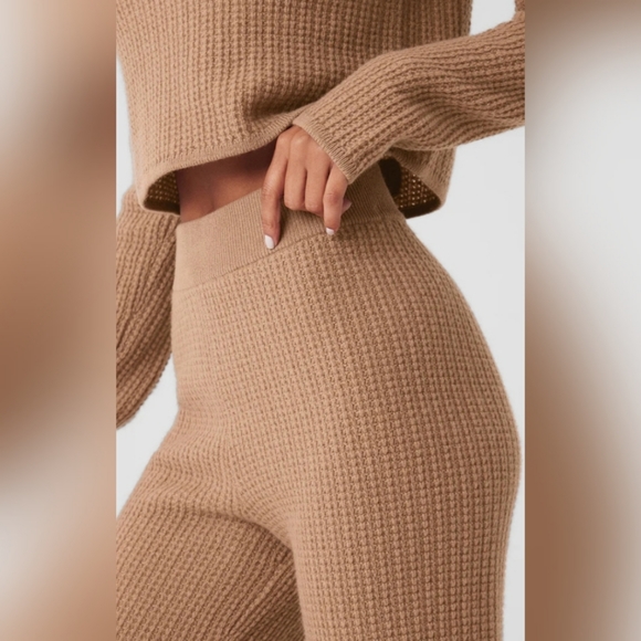 ❗FLASH SALE! ALO CASHMERE PANT - Picture 3 of 8